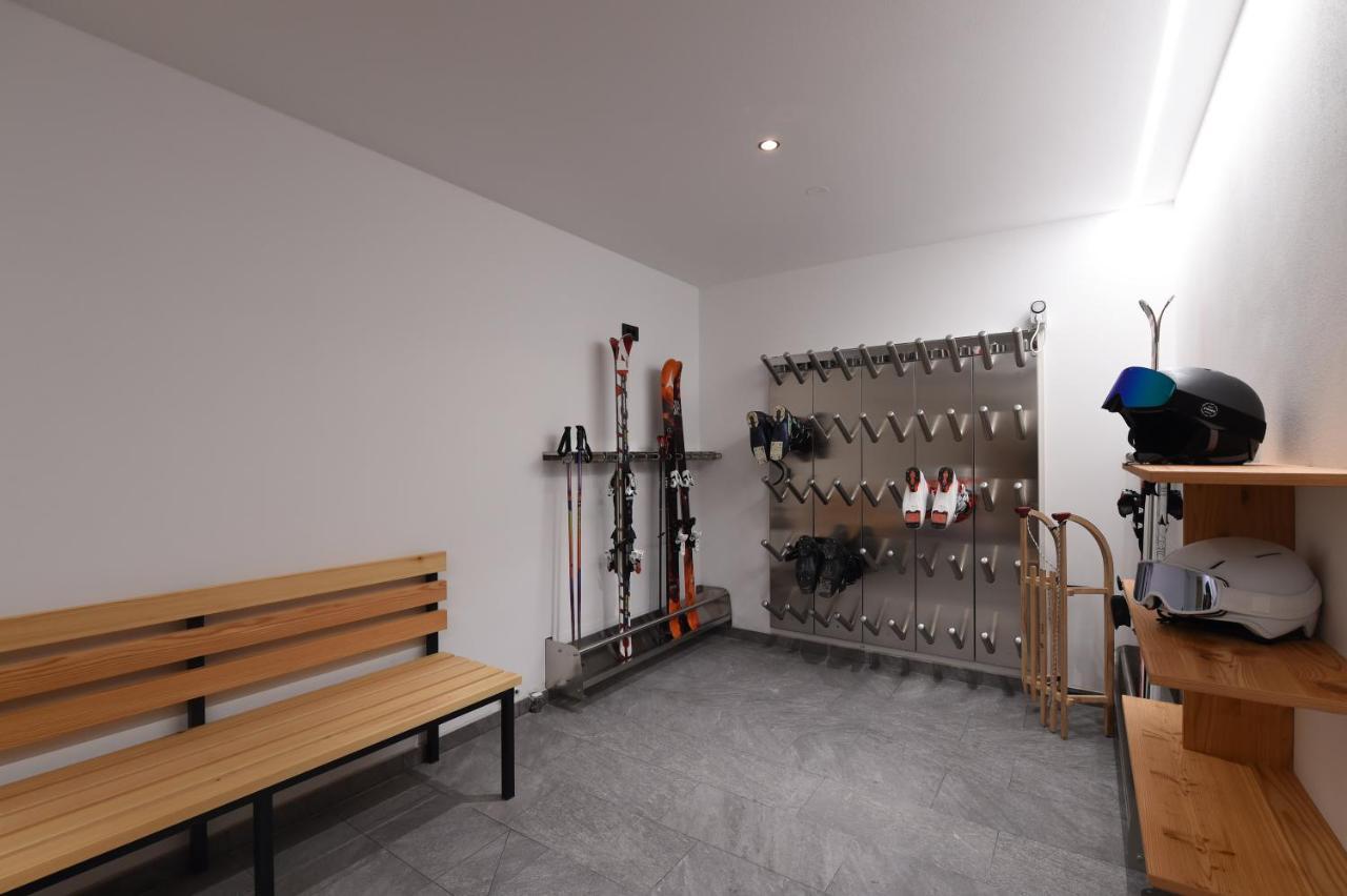 Les Ciases Chalets Dolomites San Vigilio Di Marebbe Bagian luar foto