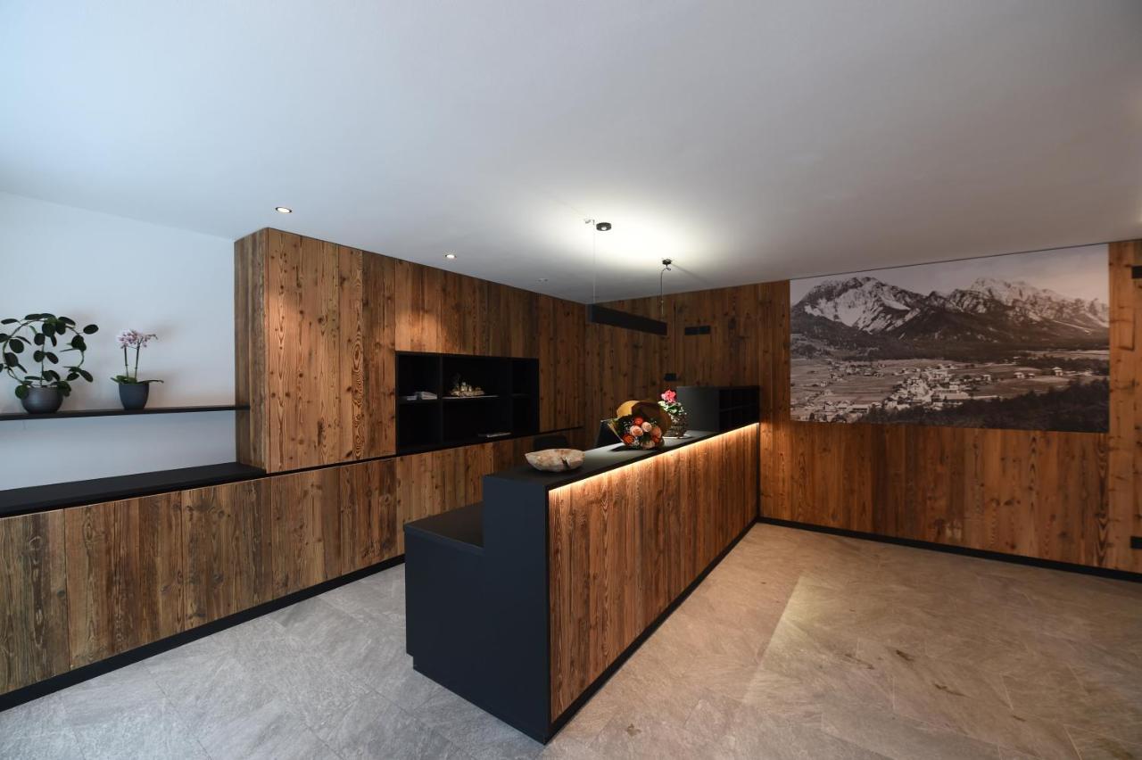 Les Ciases Chalets Dolomites San Vigilio Di Marebbe Bagian luar foto