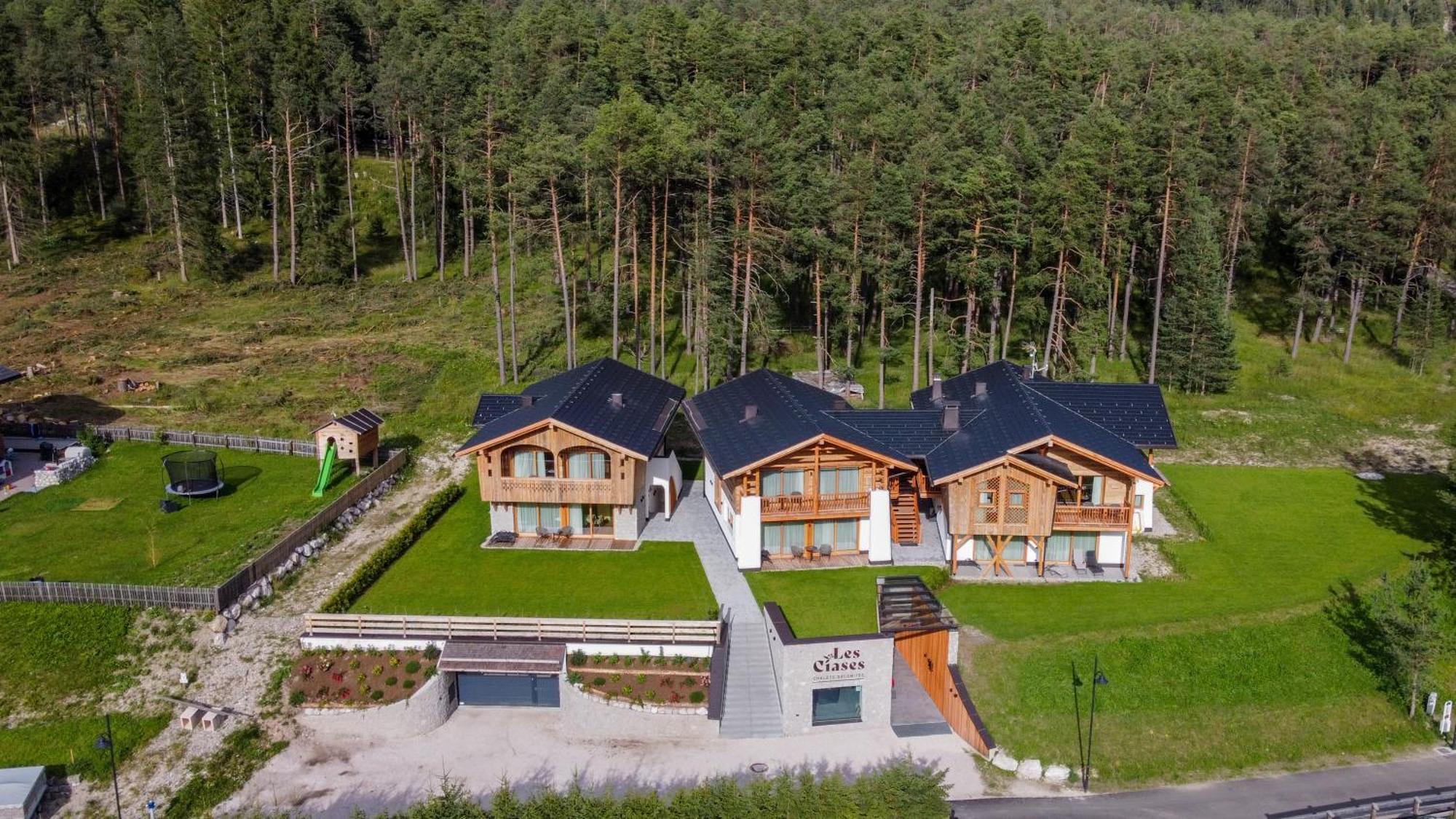 Les Ciases Chalets Dolomites San Vigilio Di Marebbe Bagian luar foto